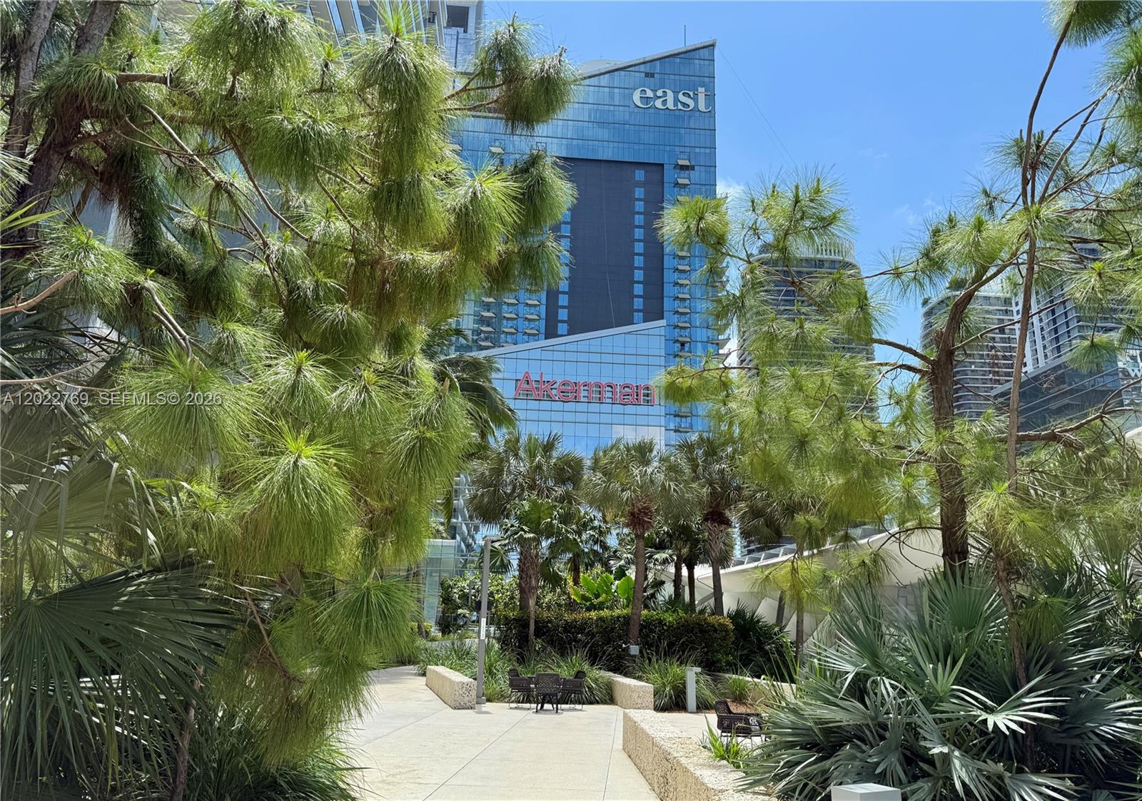 68 SE 6th Street #810, Miami FL 33131
