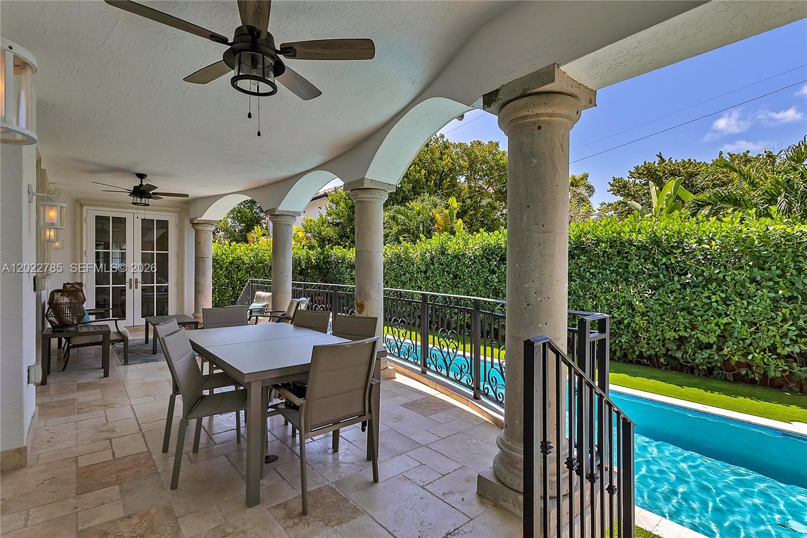 350 Redwood Ln, Key Biscayne FL 33149