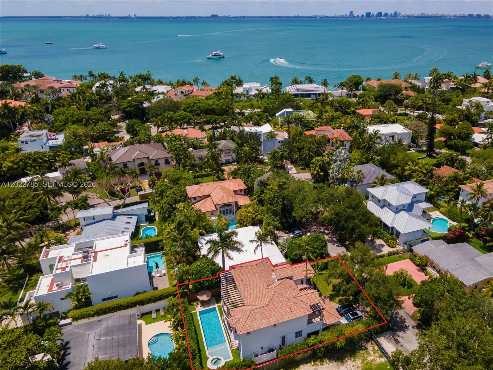 350 Redwood Ln, Key Biscayne FL 33149