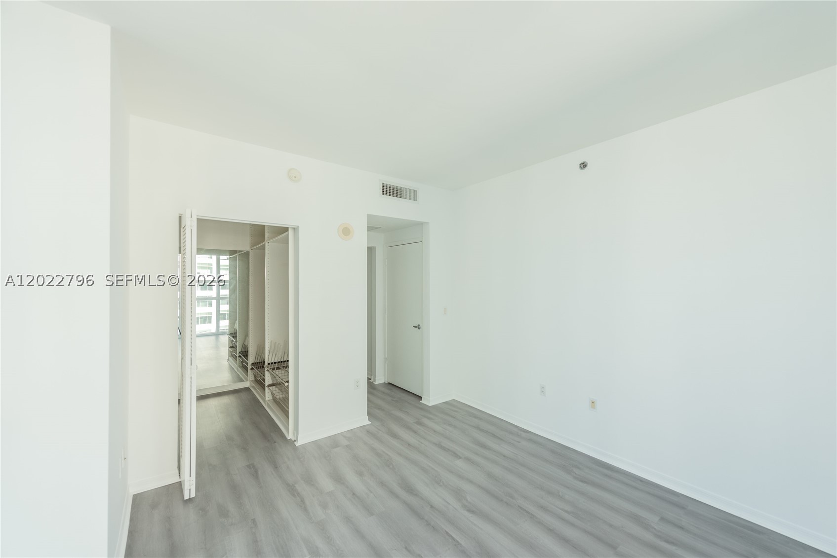 951 Brickell Ave #2100, Miami FL 33131