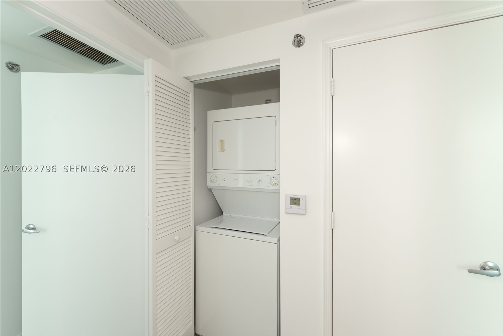951 Brickell Ave #2100, Miami FL 33131
