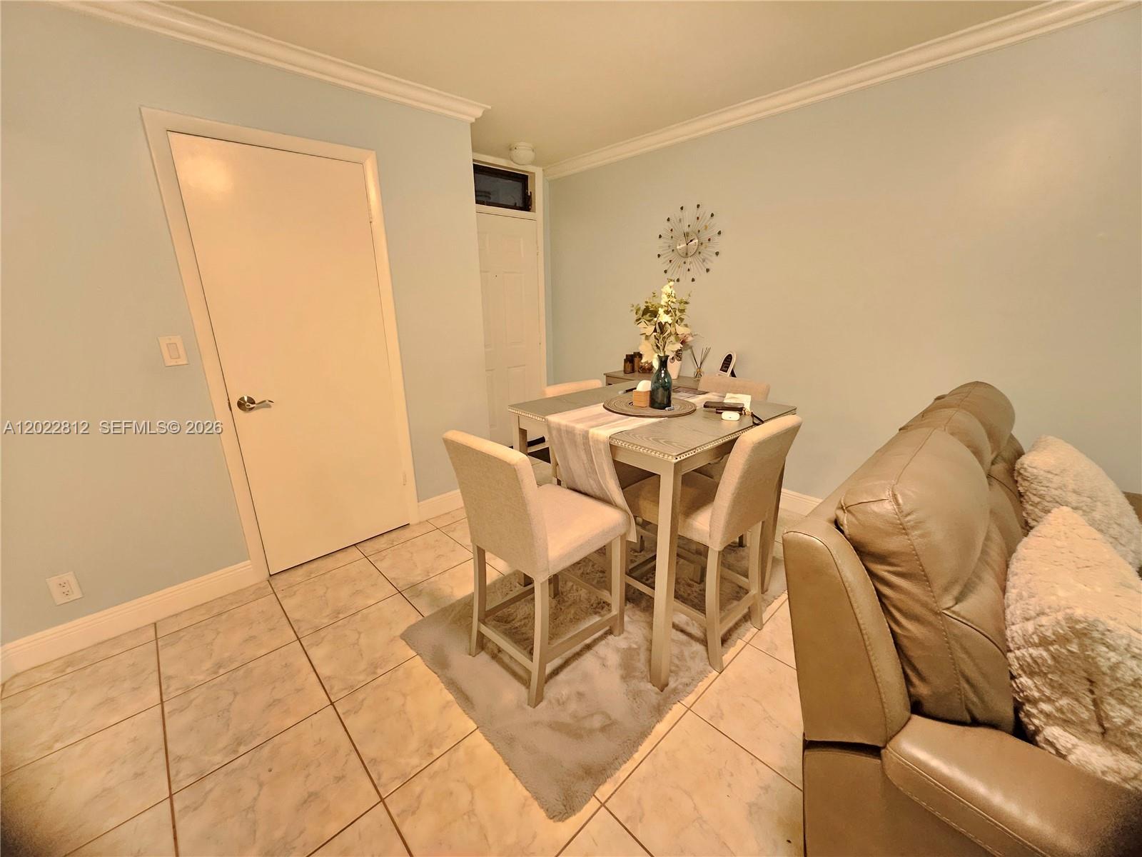212 Lake Pointe Dr #113, Oakland Park FL 33309