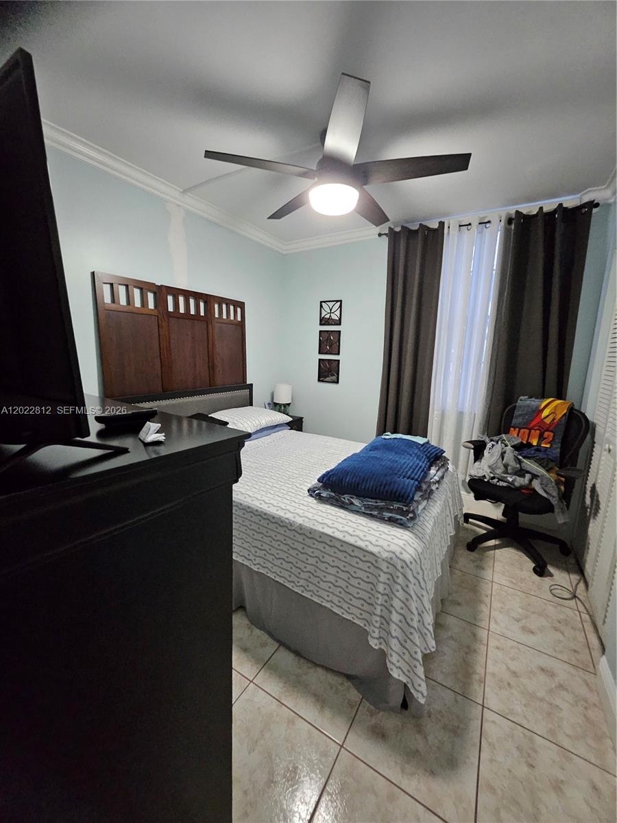 212 Lake Pointe Dr #113, Oakland Park FL 33309
