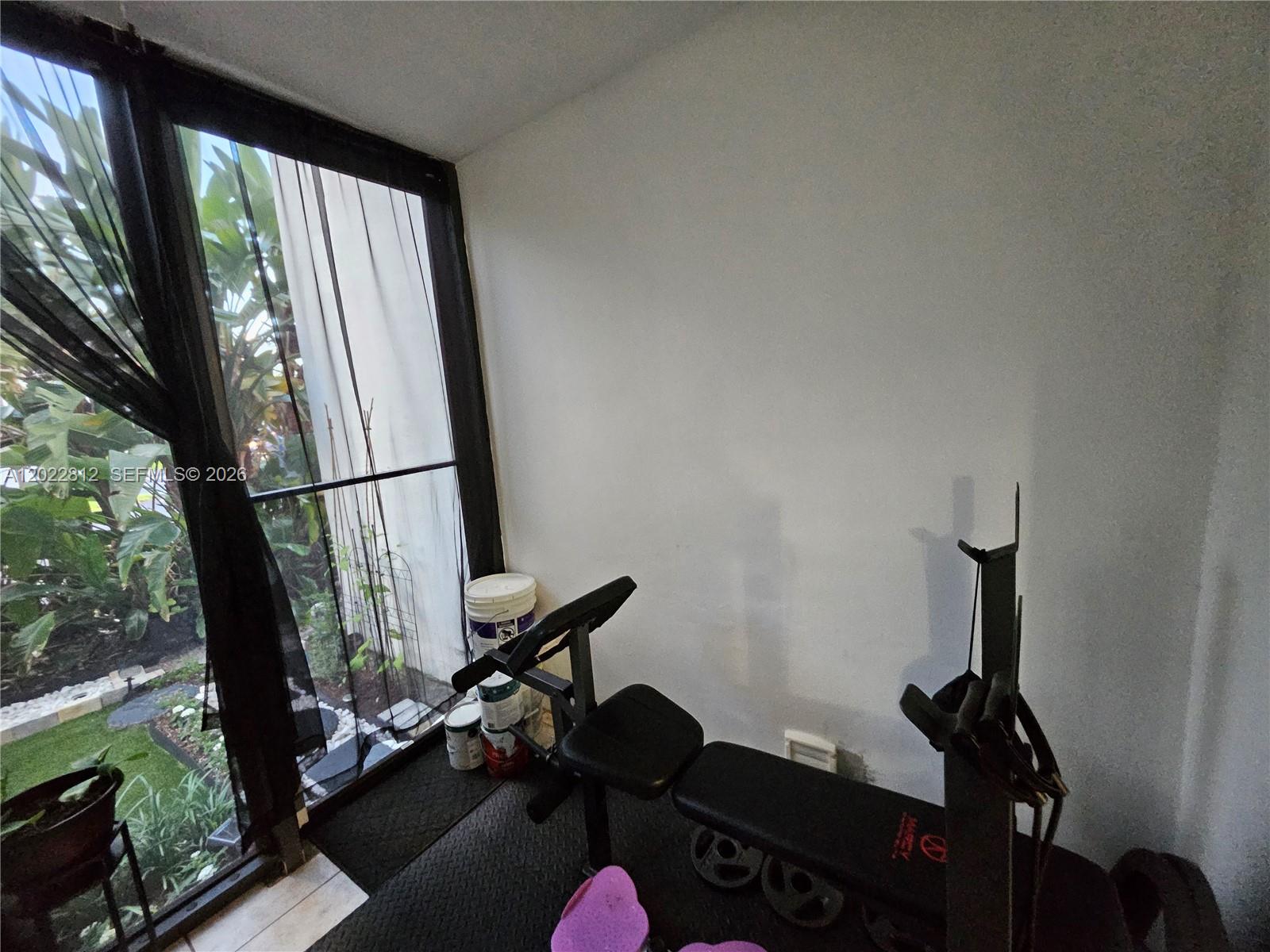 212 Lake Pointe Dr #113, Oakland Park FL 33309