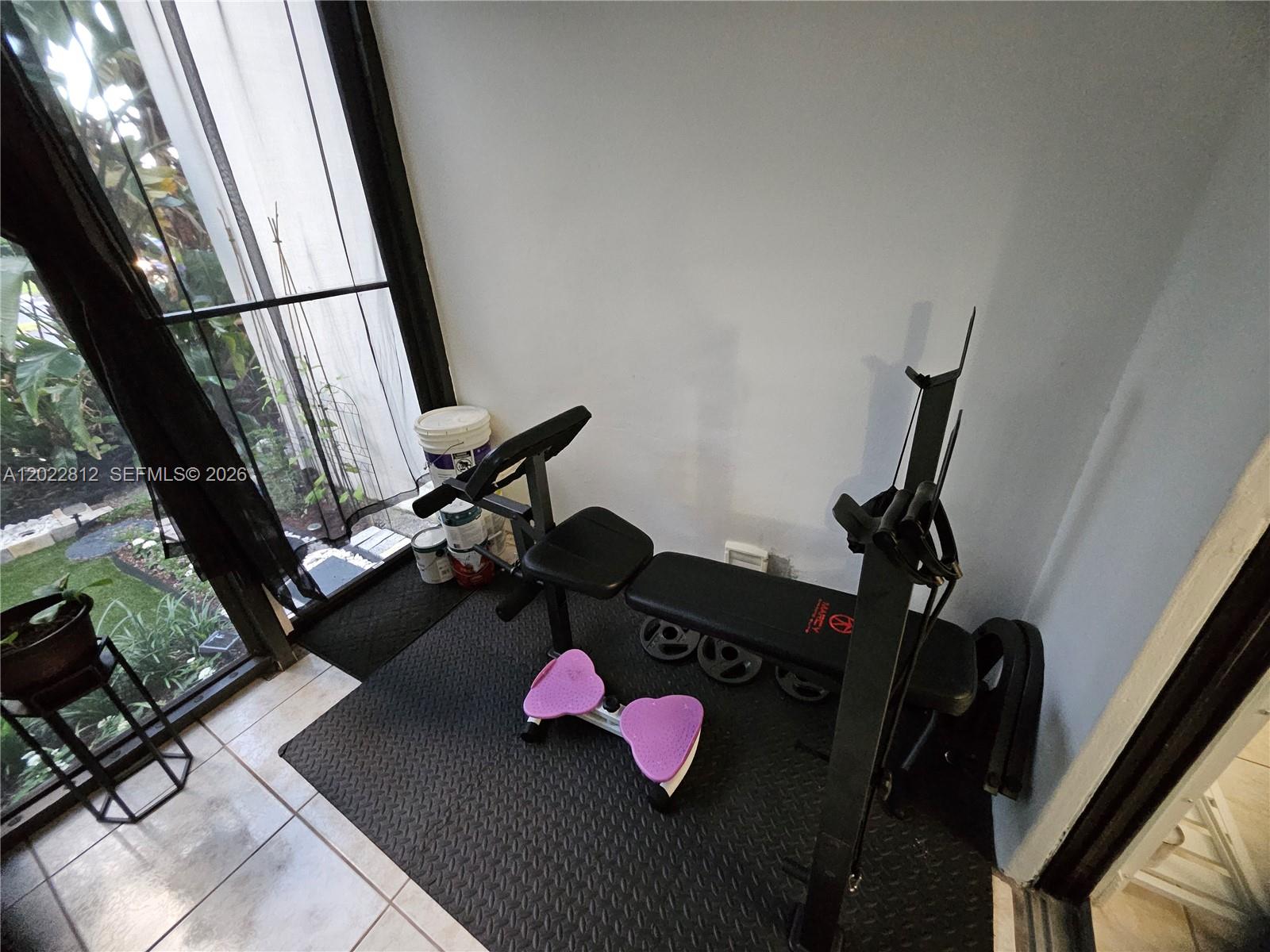 212 Lake Pointe Dr #113, Oakland Park FL 33309