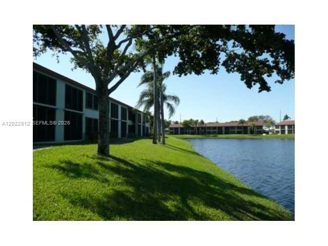 212 Lake Pointe Dr #113, Oakland Park FL 33309