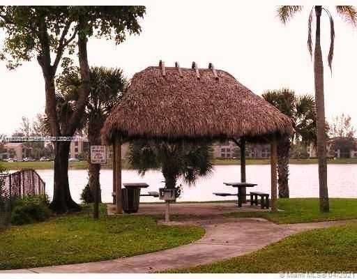 212 Lake Pointe Dr #113, Oakland Park FL 33309
