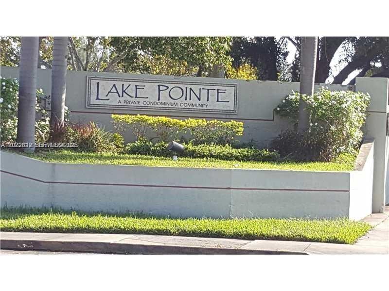 212 Lake Pointe Dr #113, Oakland Park FL 33309
