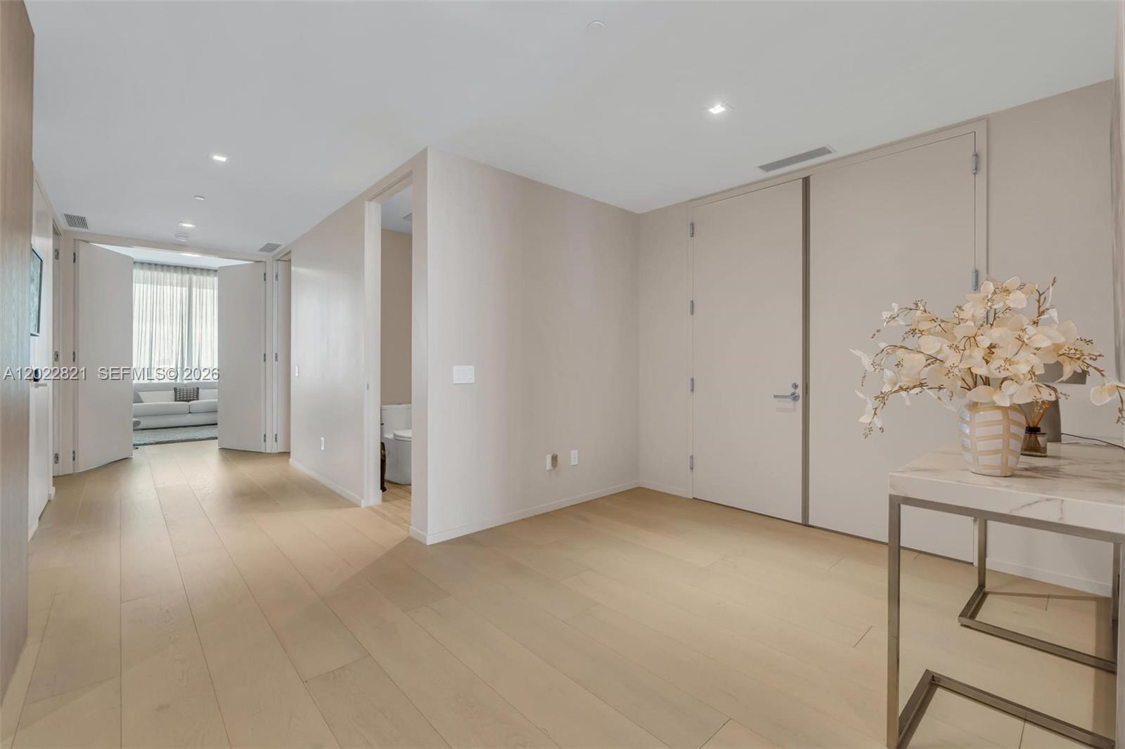 18975 Collins Ave #2802, Sunny Isles Beach FL 33160