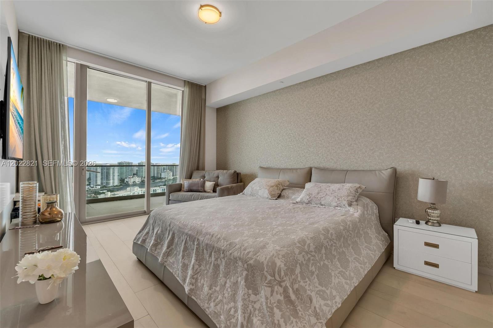 18975 Collins Ave #2802, Sunny Isles Beach FL 33160