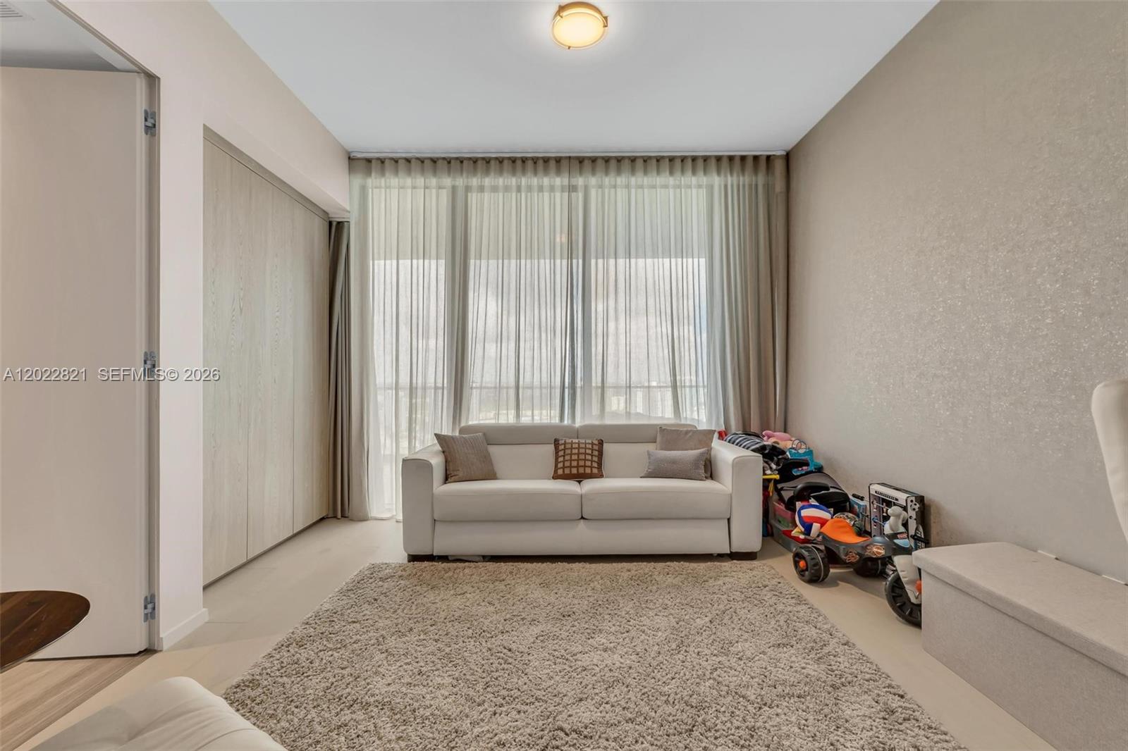 18975 Collins Ave #2802, Sunny Isles Beach FL 33160