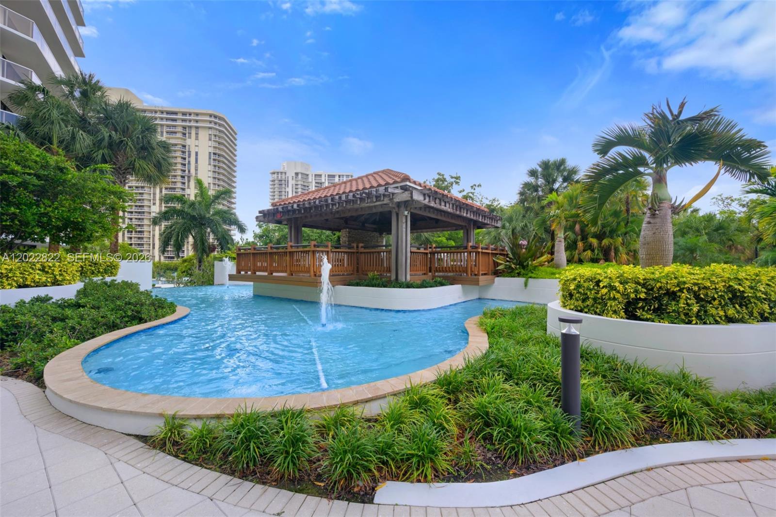 20281 E Country Club Dr #2310, Aventura FL 33180