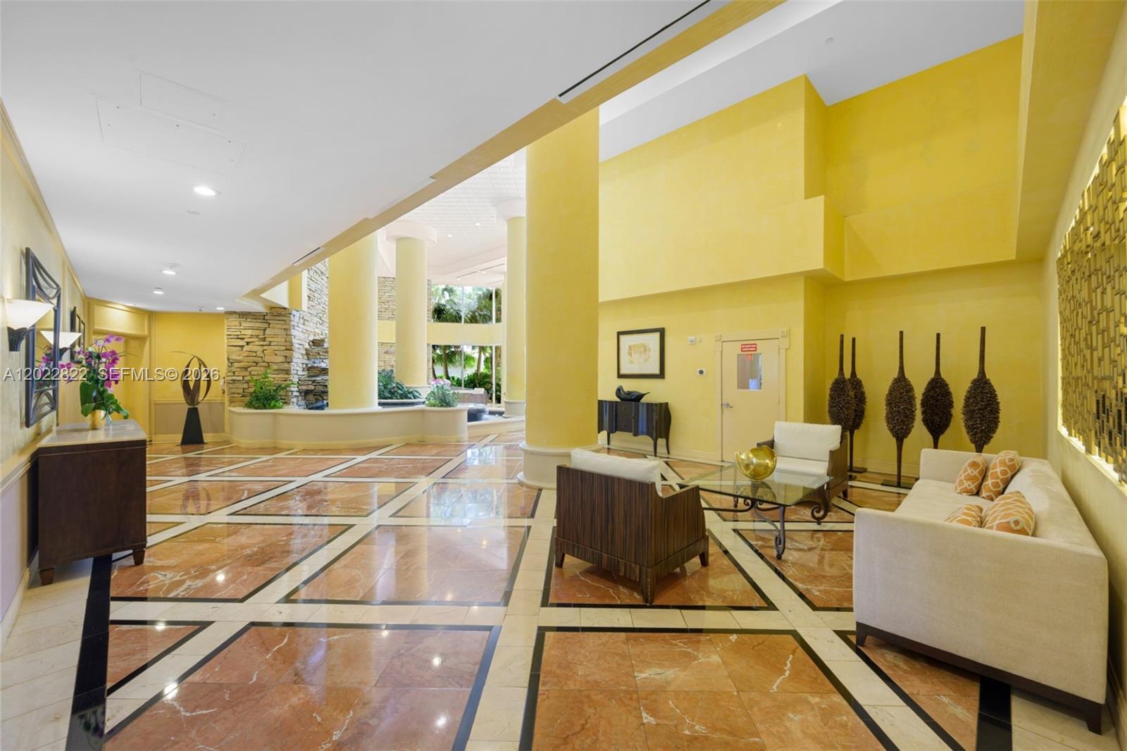 20281 E Country Club Dr #2310, Aventura FL 33180