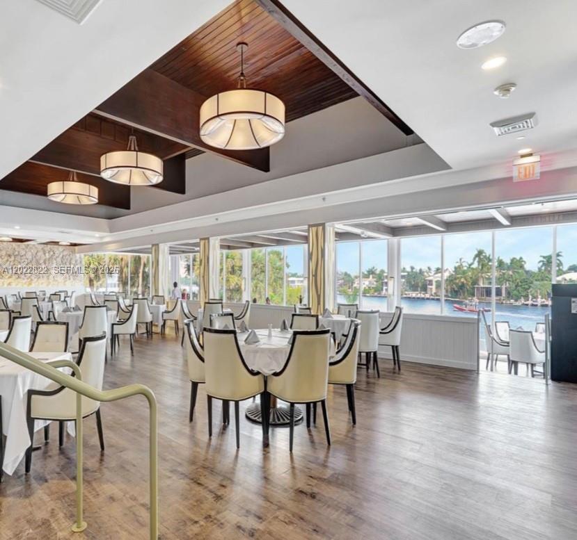 20281 E Country Club Dr #2310, Aventura FL 33180