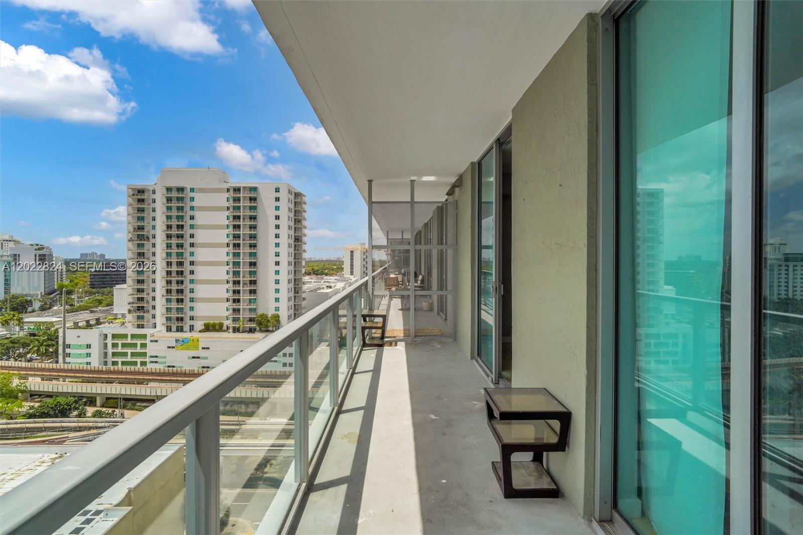 79 SW 12th St #1605, Miami FL 33130