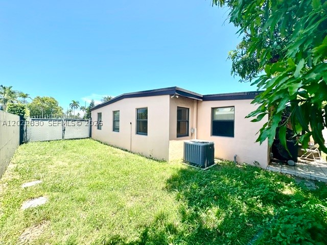 4500 SW 97th Ave, Miami FL 33165