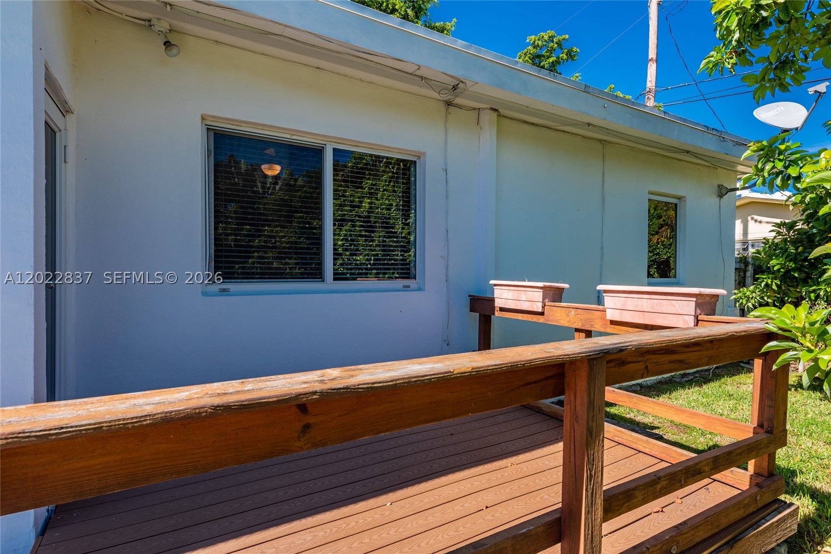66 NW 87th St, El Portal FL 33150