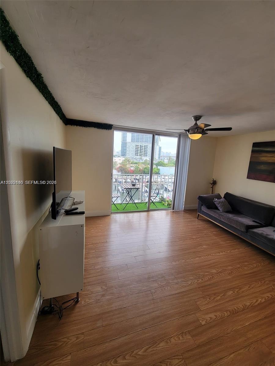 1740 NW N River Dr #512, Miami FL 33125