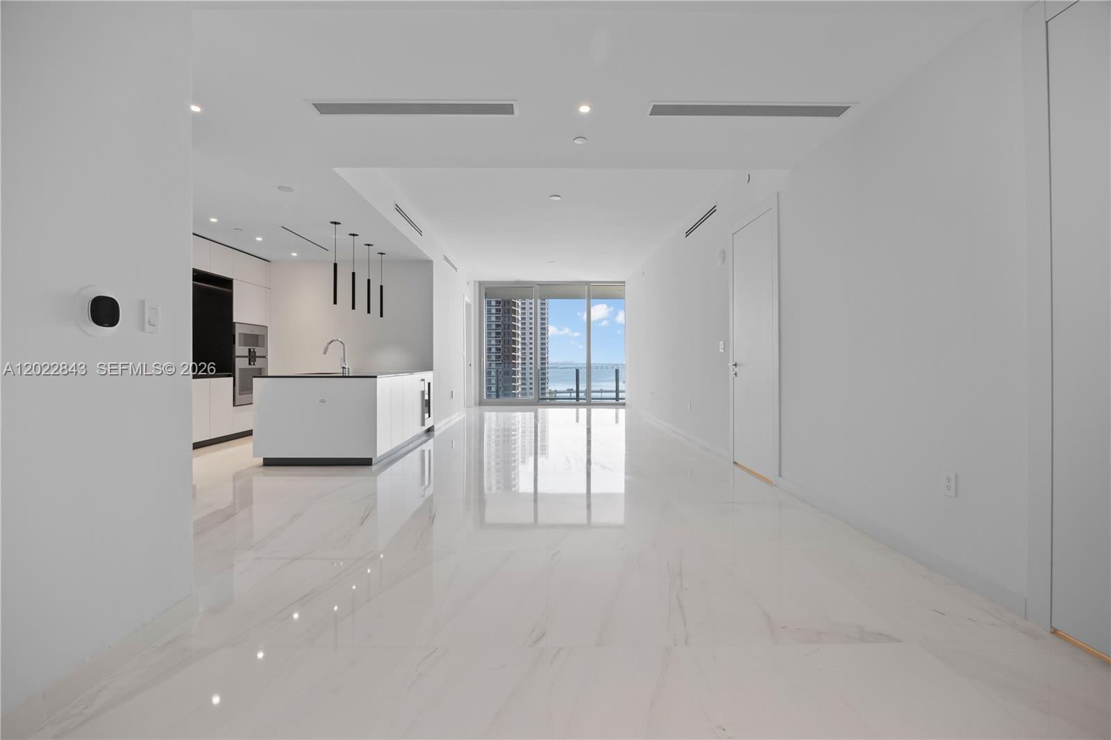 300 Biscayne Blvd Way #1102, Miami FL 33131
