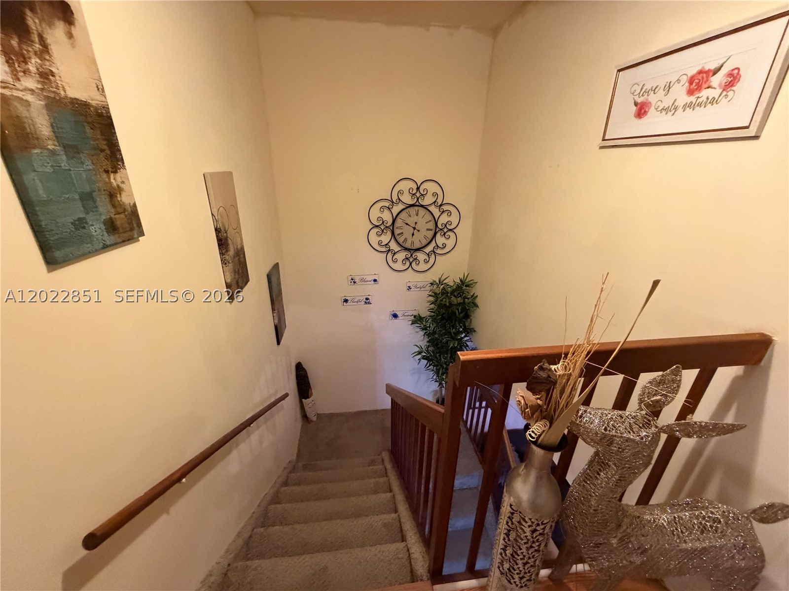 964 Springdale Cir, Palm Springs FL 33461