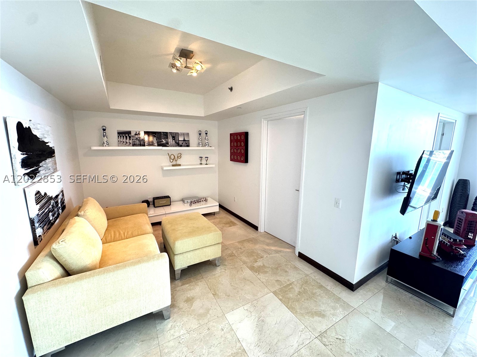 450 Alton Rd #3505, Miami Beach FL 33139