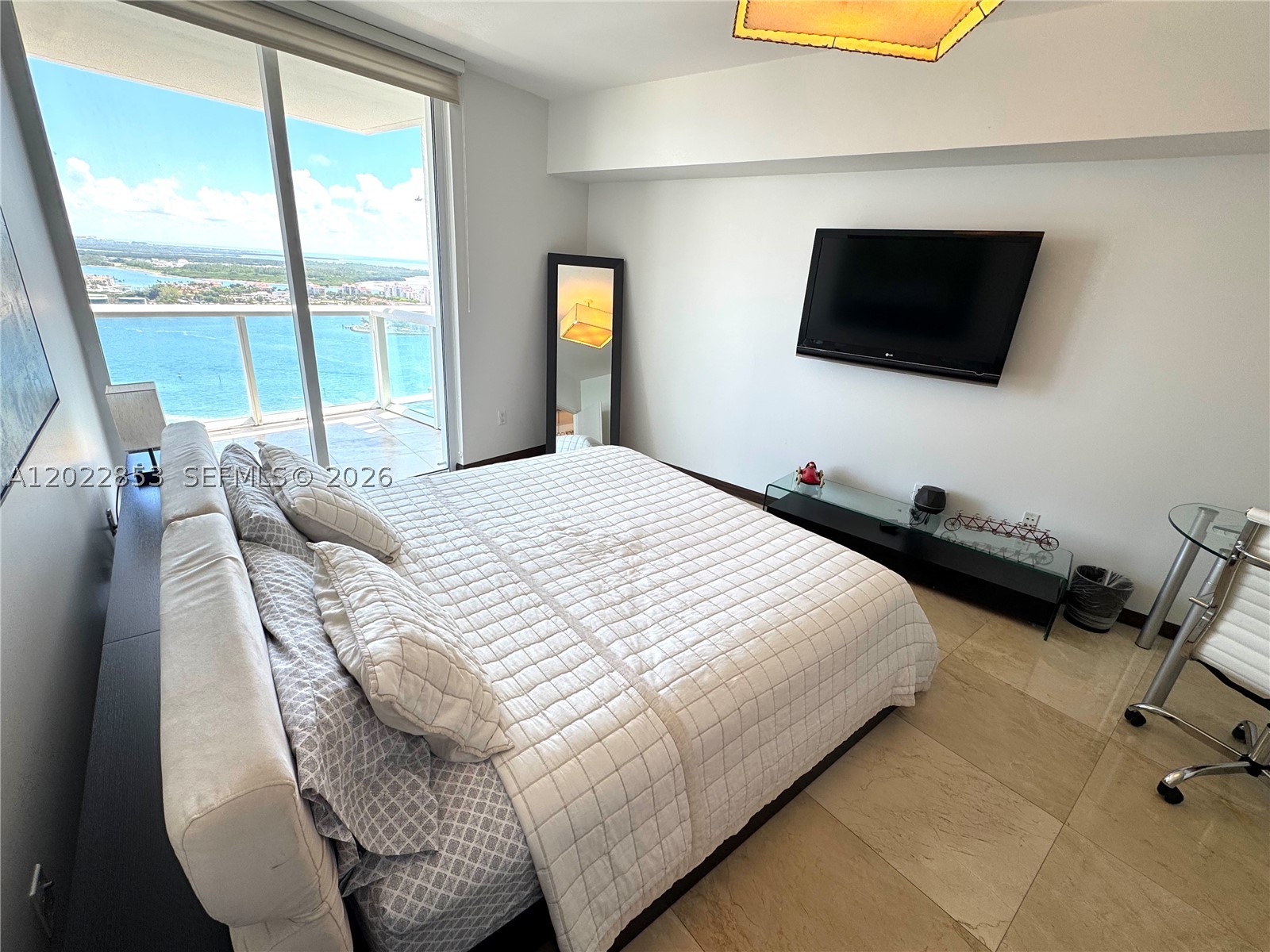 450 Alton Rd #3505, Miami Beach FL 33139