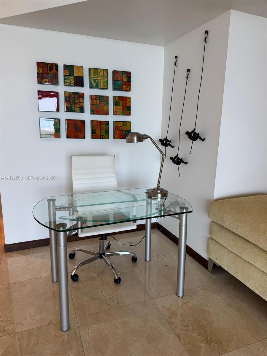450 Alton Rd #3505, Miami Beach FL 33139