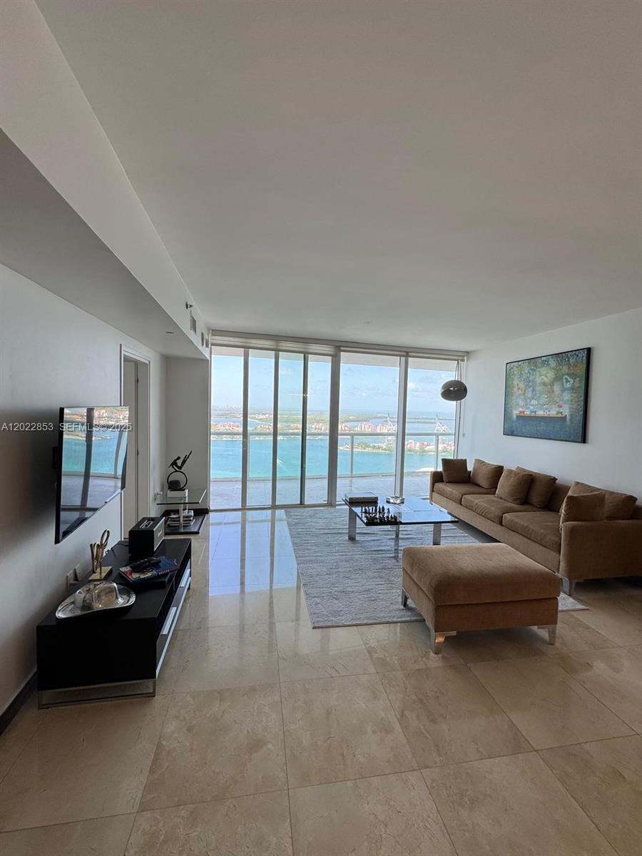 450 Alton Rd #3505, Miami Beach FL 33139