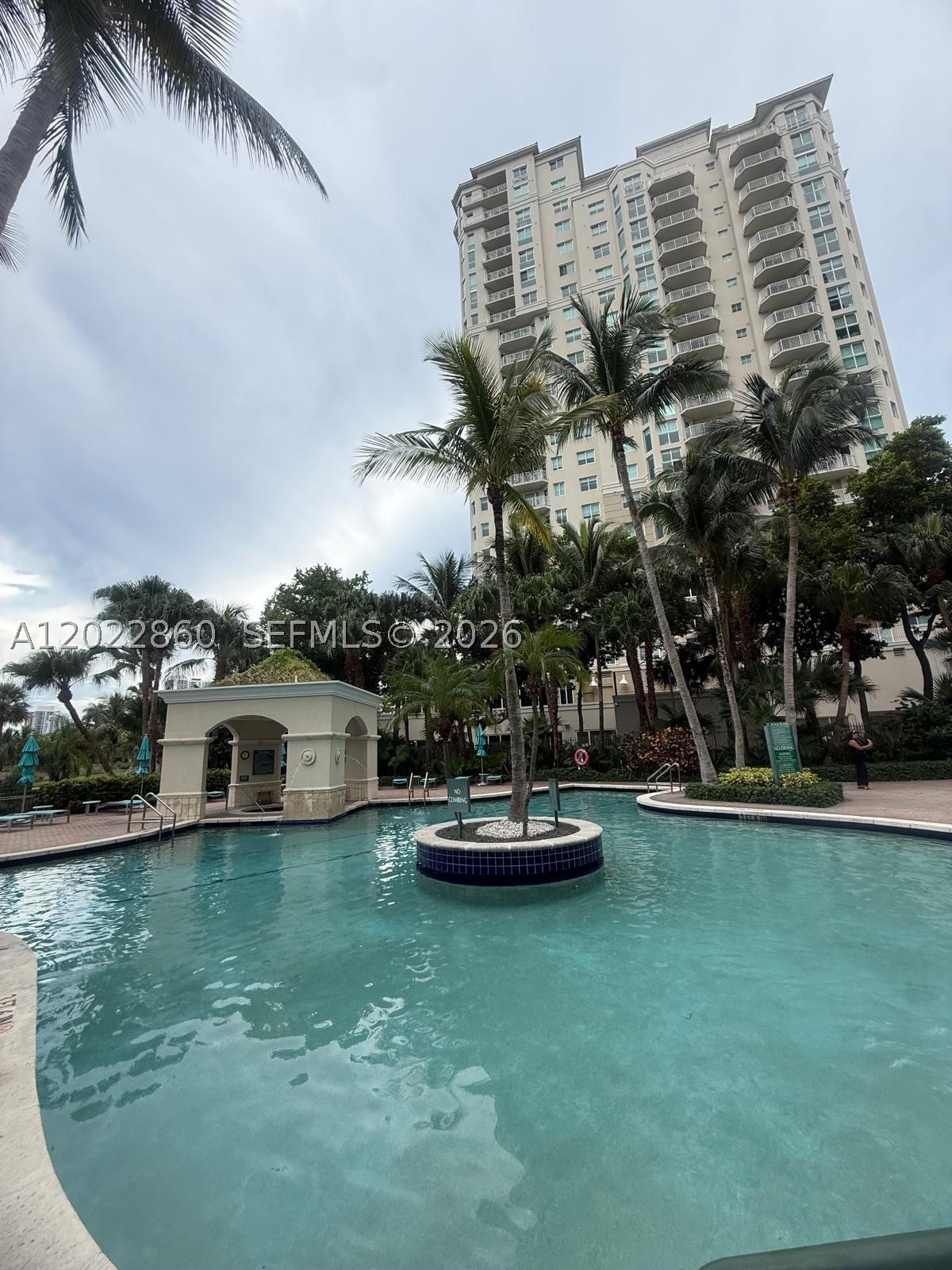 19501 W Country Club Dr #TS-03, Aventura FL 33180