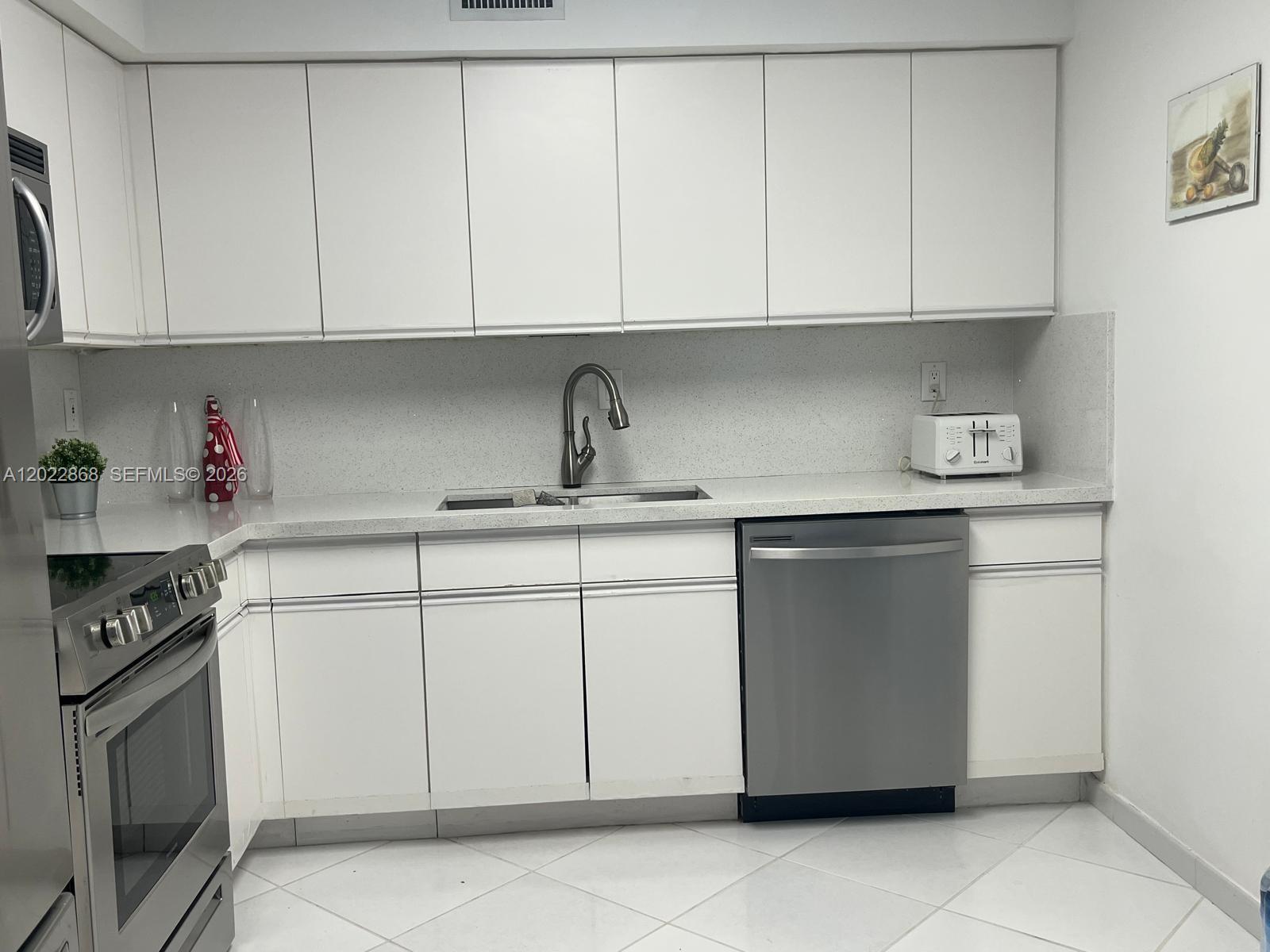 3530 Mystic Pointe Dr #1412, Aventura FL 33180
