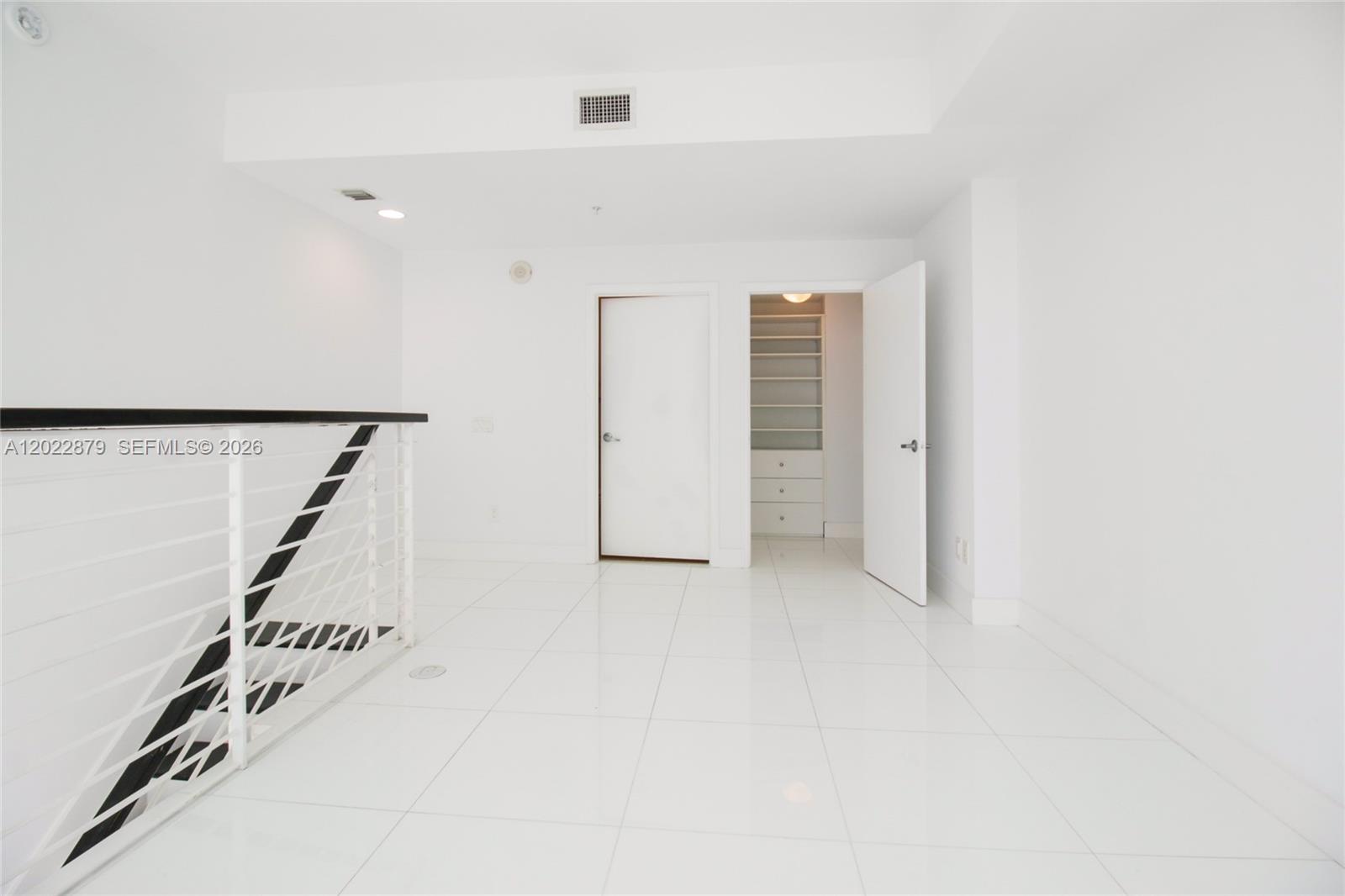 60 SW 13th St #2208, Miami FL 33130