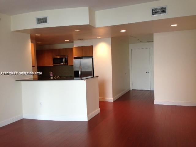 1060 Brickell Ave #2305, Miami FL 33131