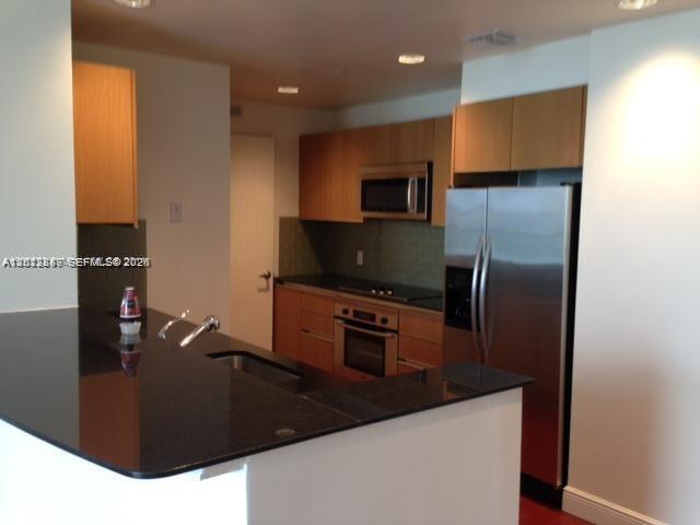 1060 Brickell Ave #2305, Miami FL 33131