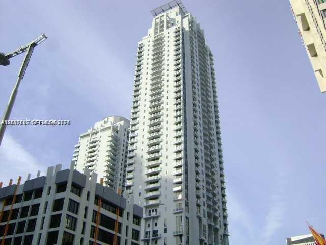 1060 Brickell Ave #2305, Miami FL 33131