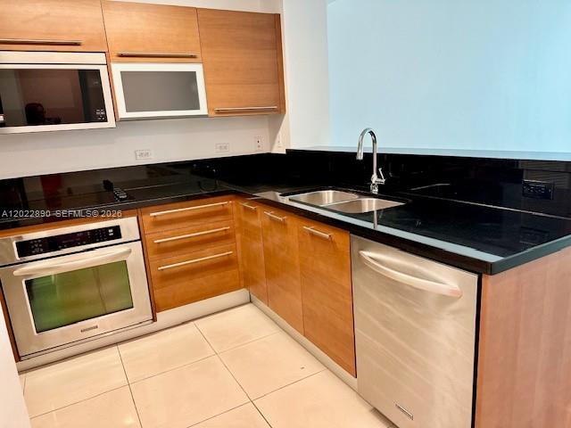 244 Biscayne Blvd #1805, Miami FL 33132
