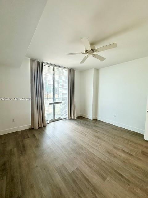 244 Biscayne Blvd #1805, Miami FL 33132