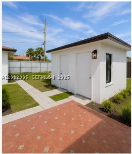 9310 SW 43rd St, Miami FL 33165