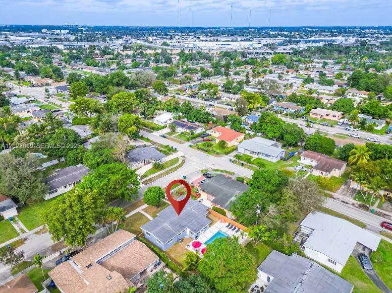 17621 NE 7th Ave, Miami FL 33162