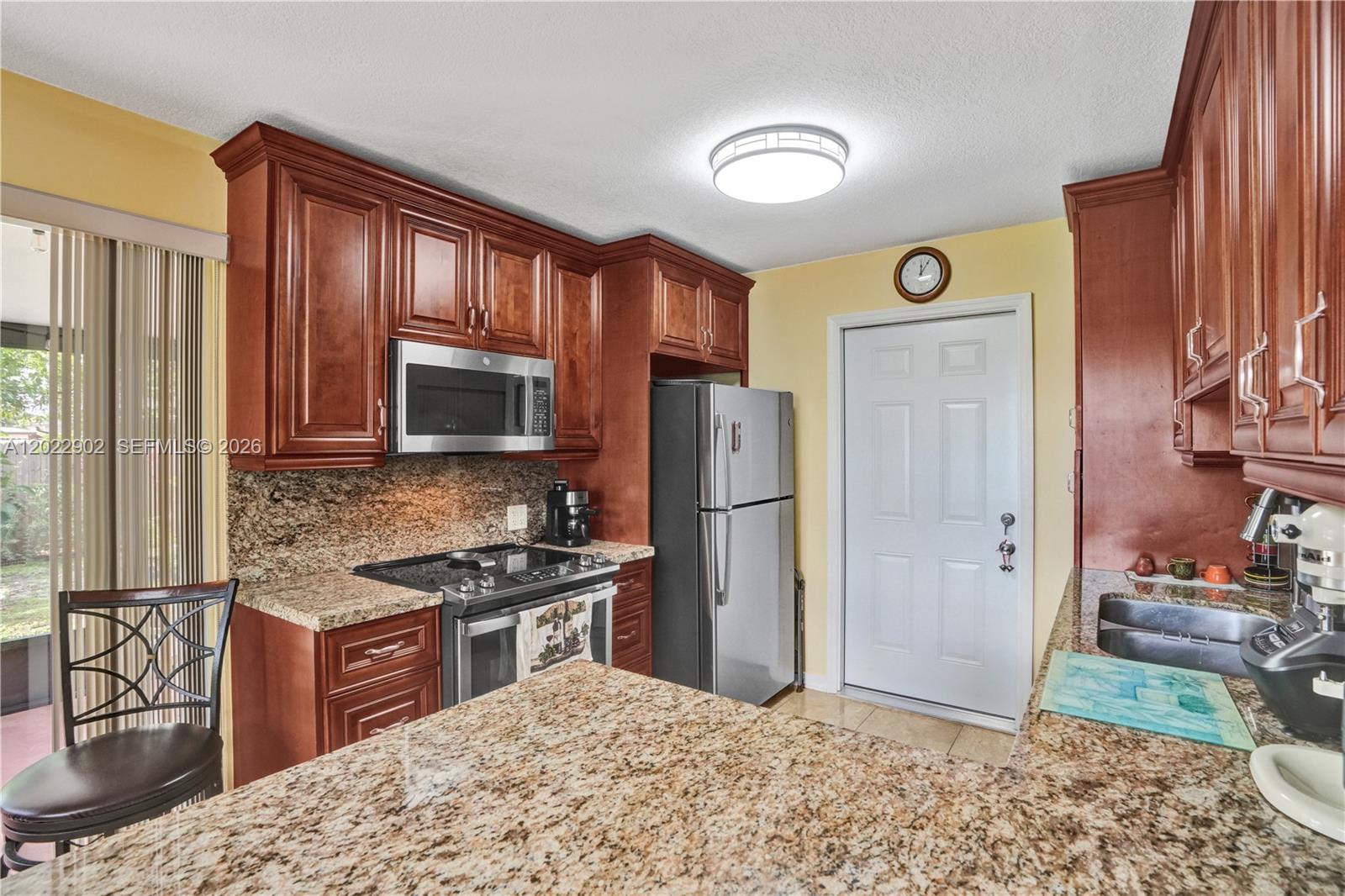 10730 SW 47th St, Miami FL 33165