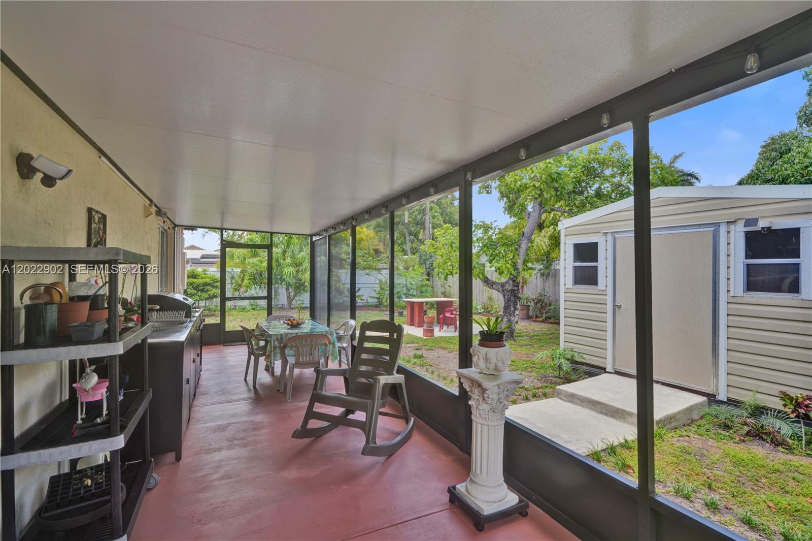 10730 SW 47th St, Miami FL 33165