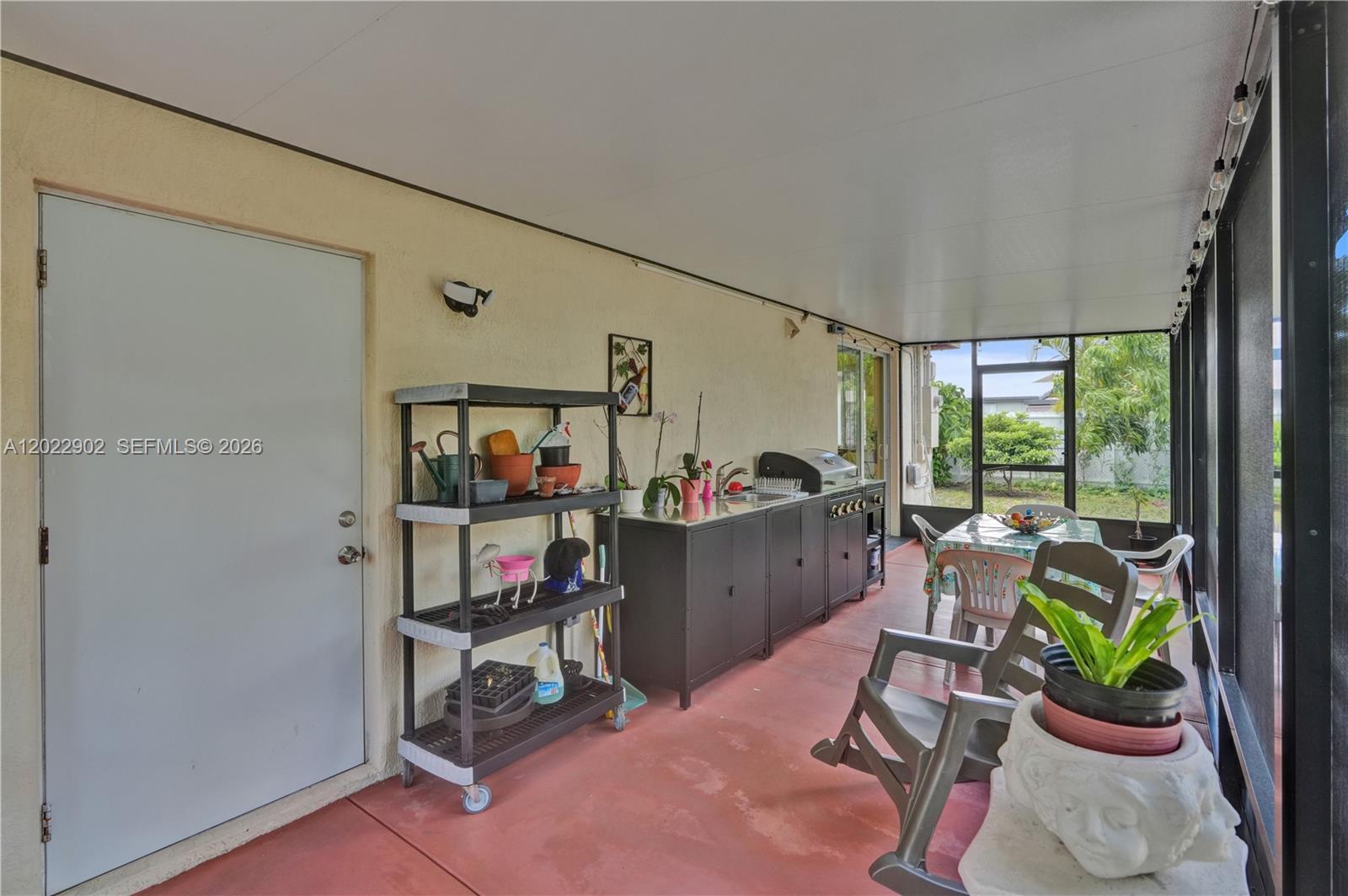 10730 SW 47th St, Miami FL 33165