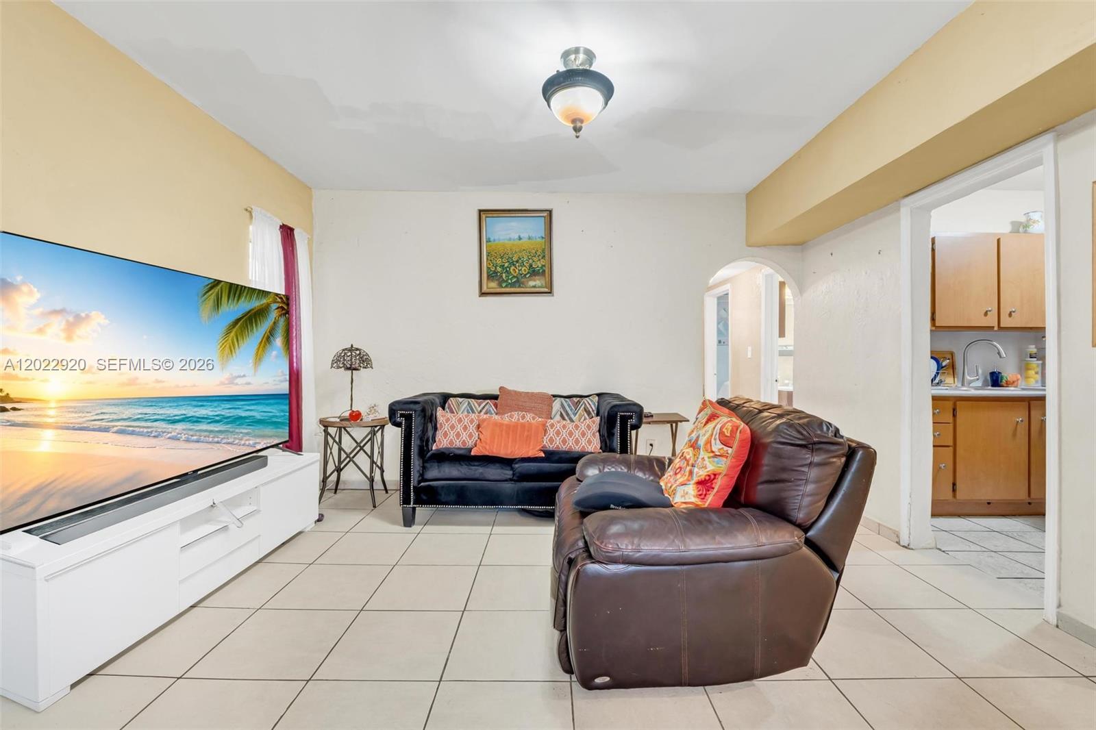 1122 NW 38th St, Miami FL 33127