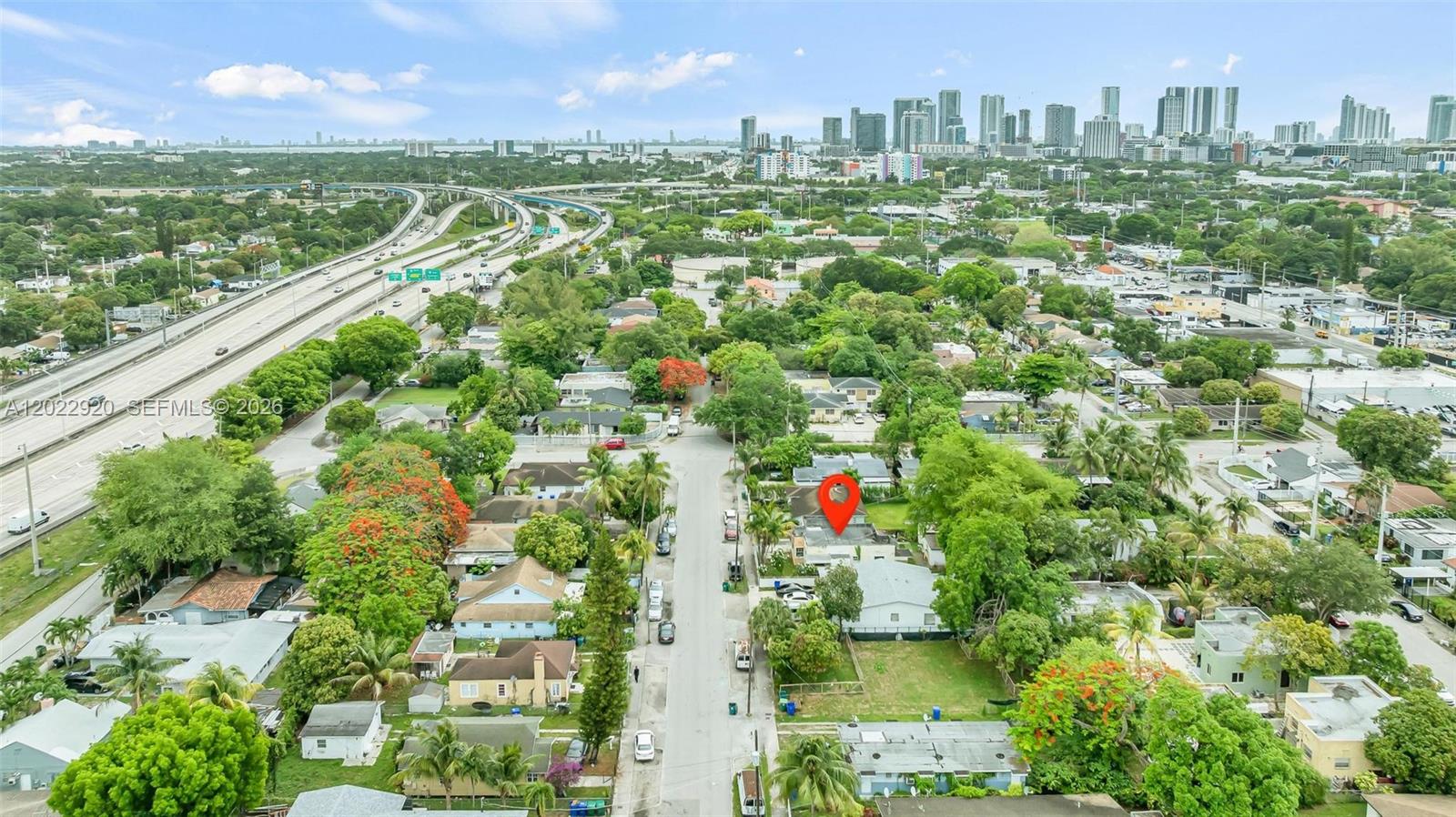 1122 NW 38th St, Miami FL 33127