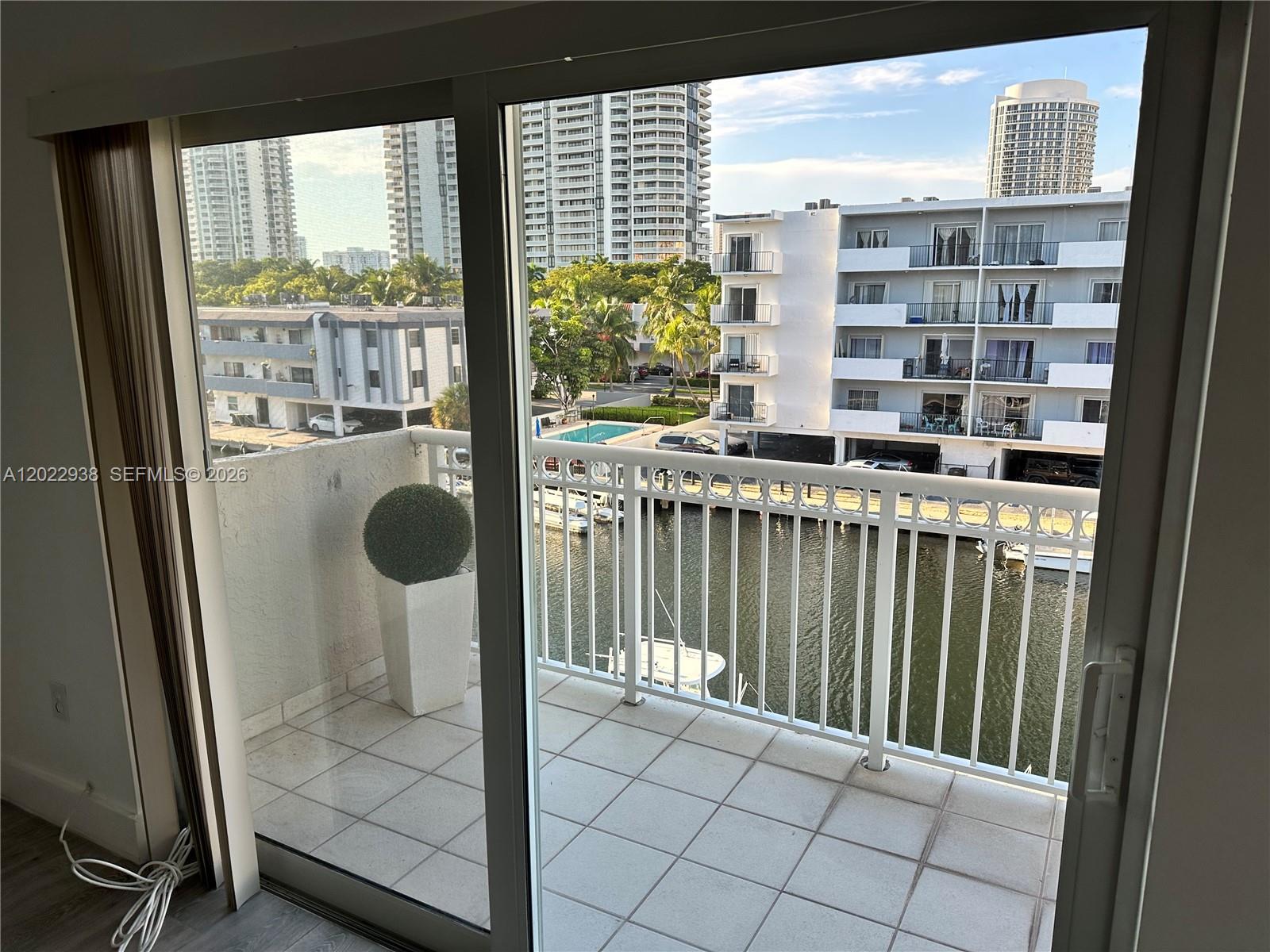 3601 NE 170th St #409, North Miami Beach FL 33160