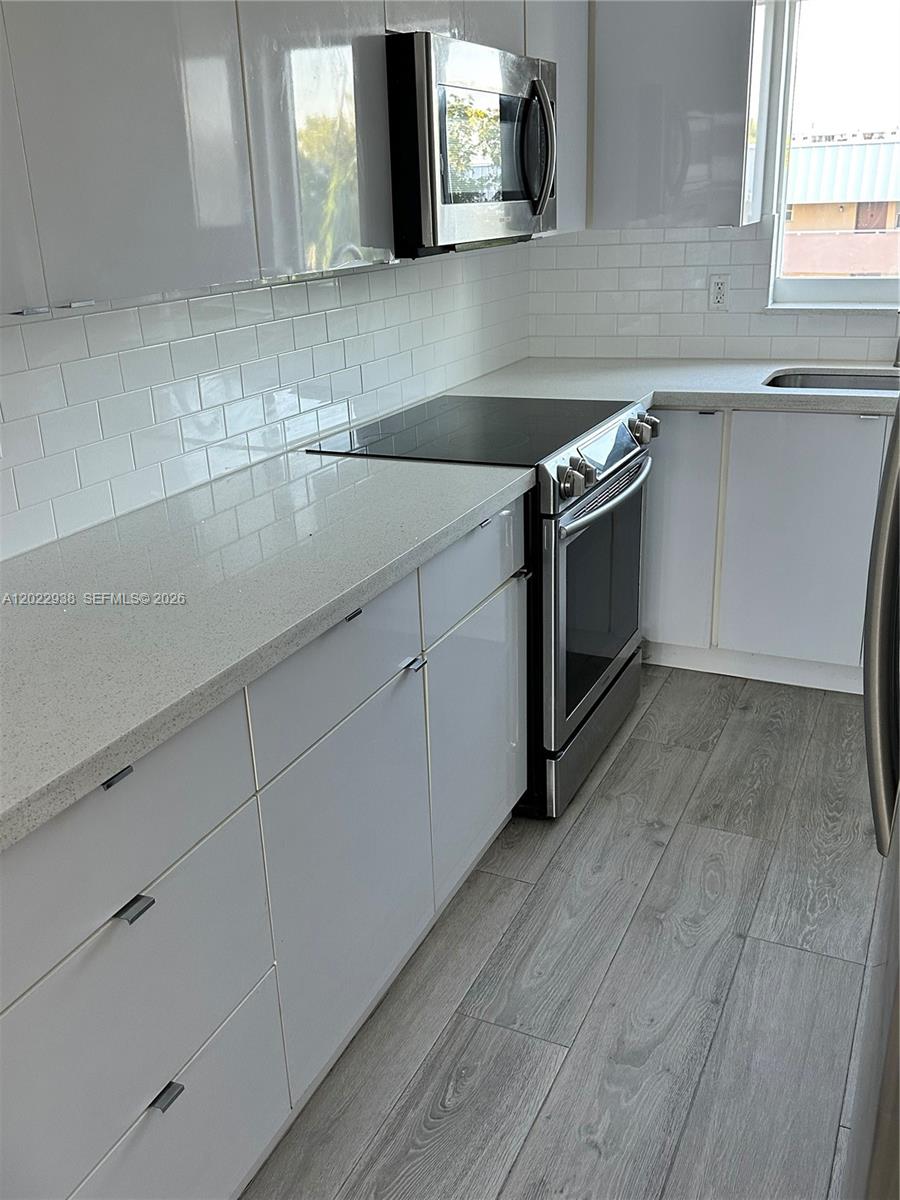 3601 NE 170th St #409, North Miami Beach FL 33160