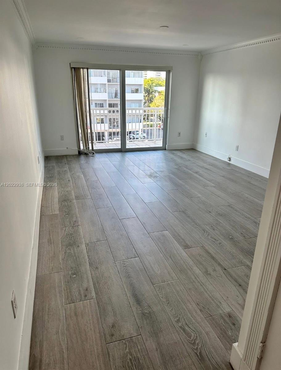 3601 NE 170th St #409, North Miami Beach FL 33160