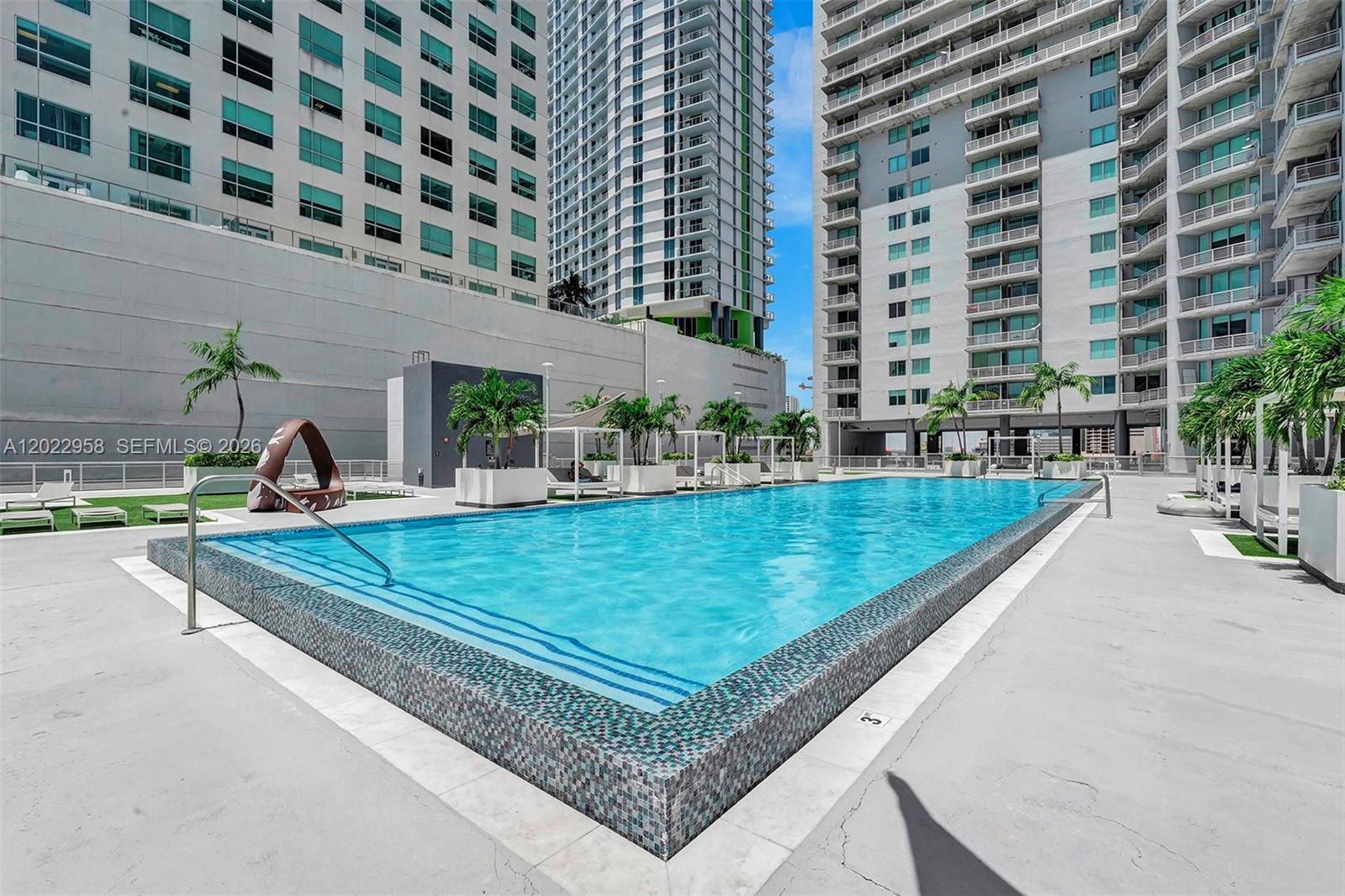 690 SW 1st Ct #1919, Miami FL 33130