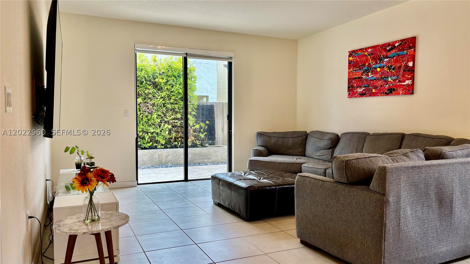 157 NE 25th Ave, Homestead FL 33033