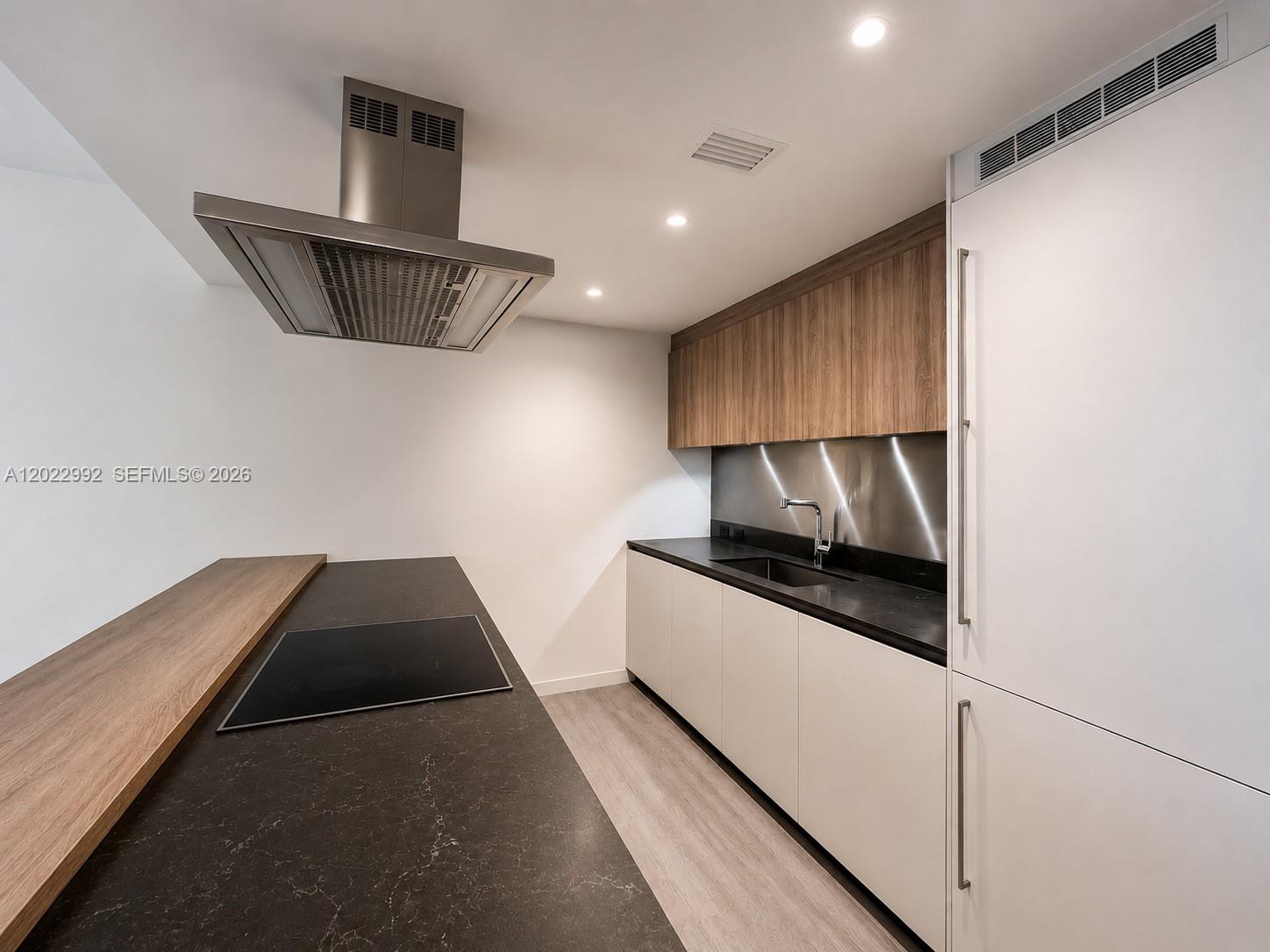 1000 Brickell Plaza #1903, Miami FL 33131