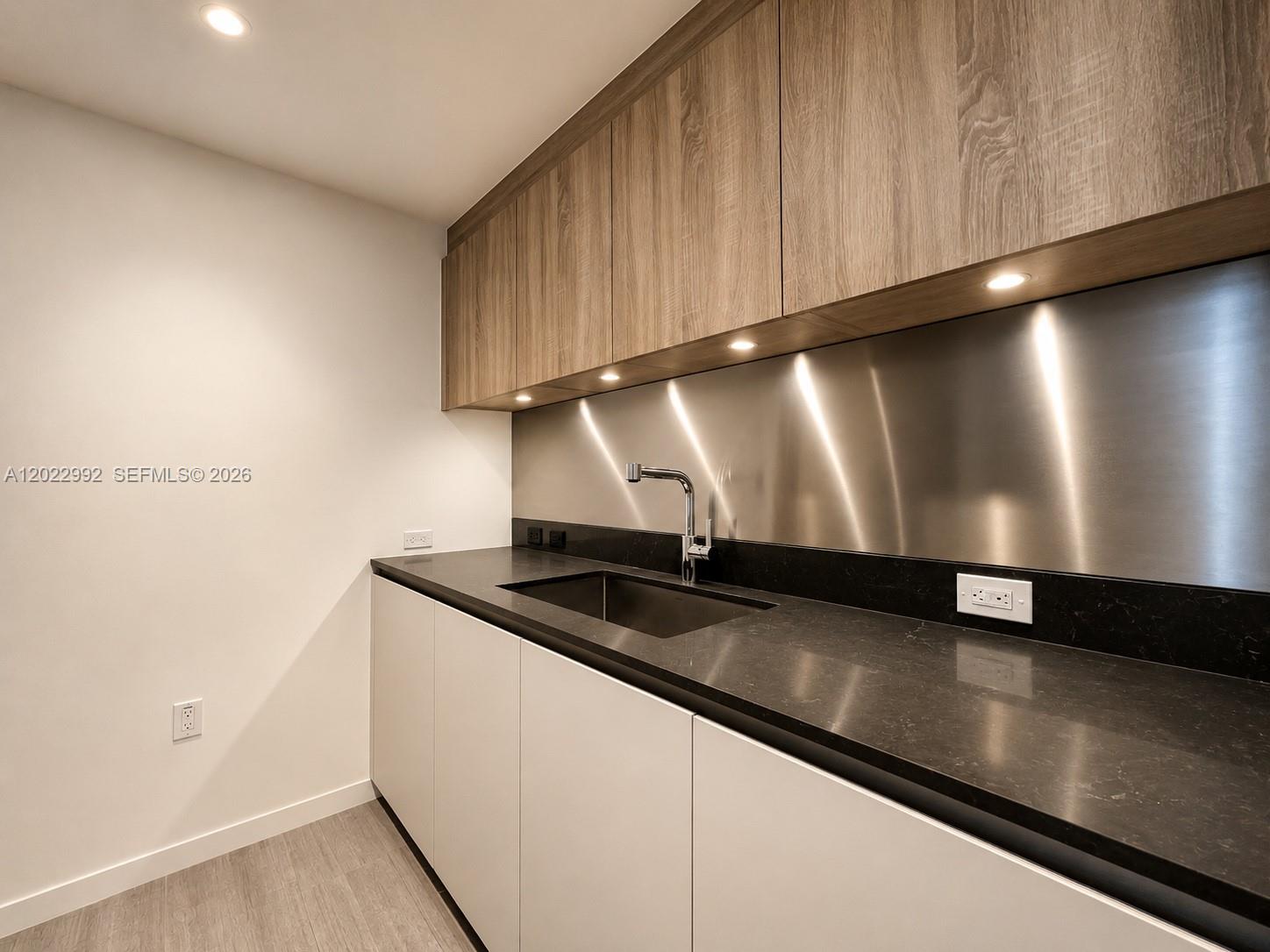 1000 Brickell Plaza #1903, Miami FL 33131